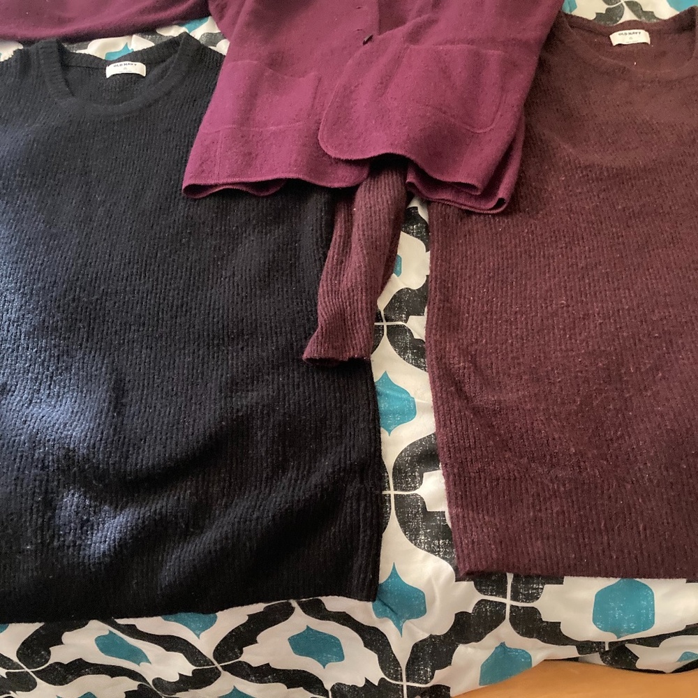 Two old navy sweaters and a sag harbor all wool blazer/jacket